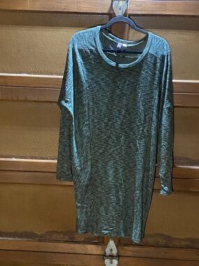 Alya Teal Plush Midi Dress Sz Large